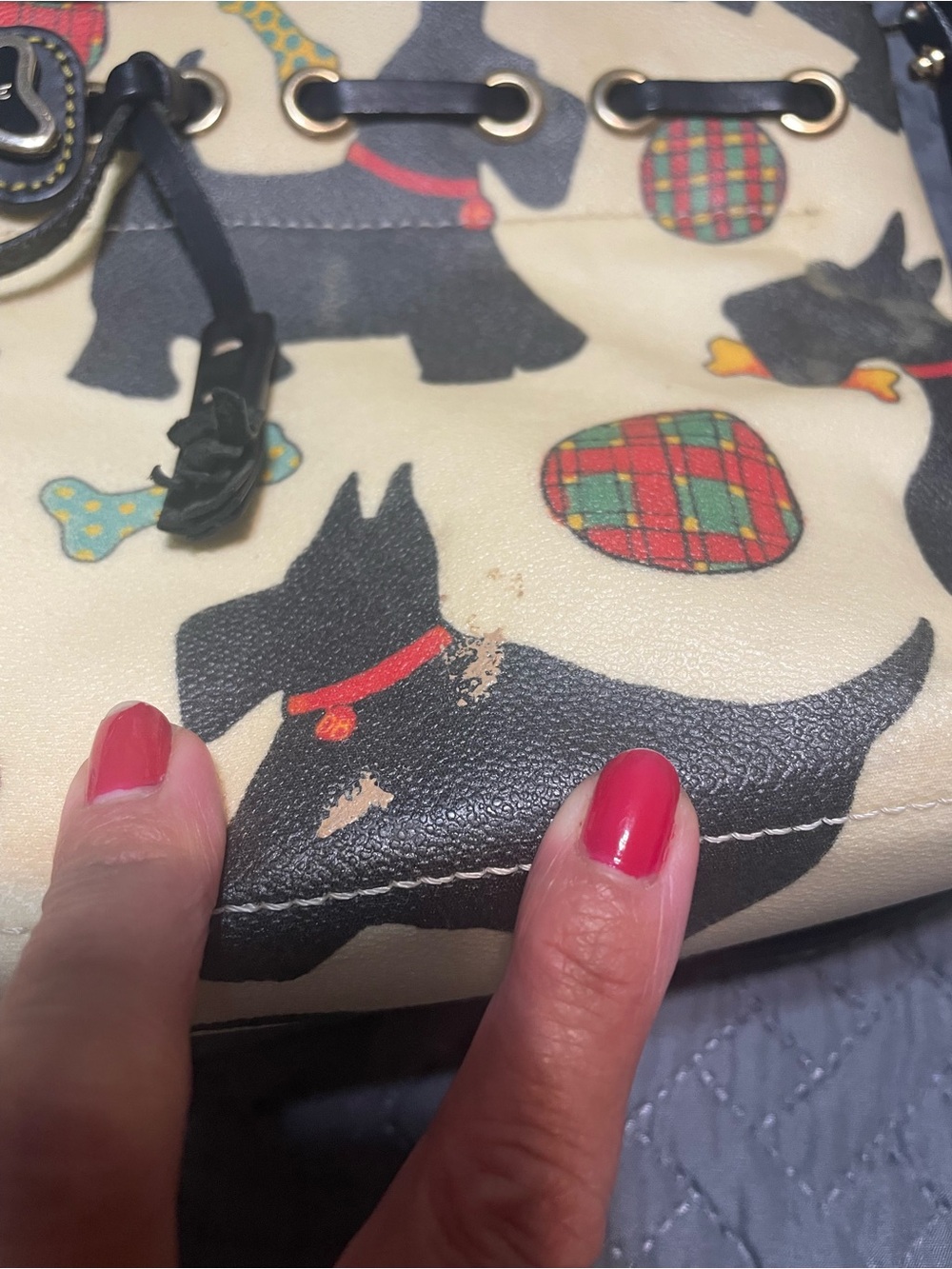 Dooney & Bourke Cream Scottie Dog Print Shoulder Tote with Black Trim - Picture 5 of 5